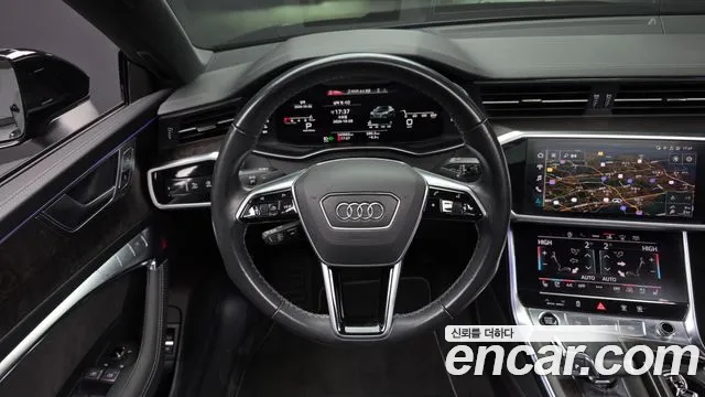 Audi A7 — фото 13