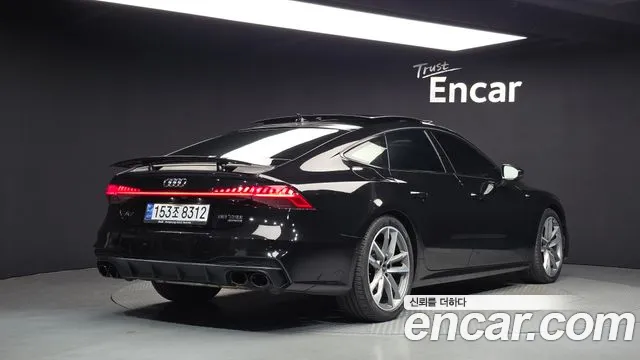 Audi A7 — фото 2