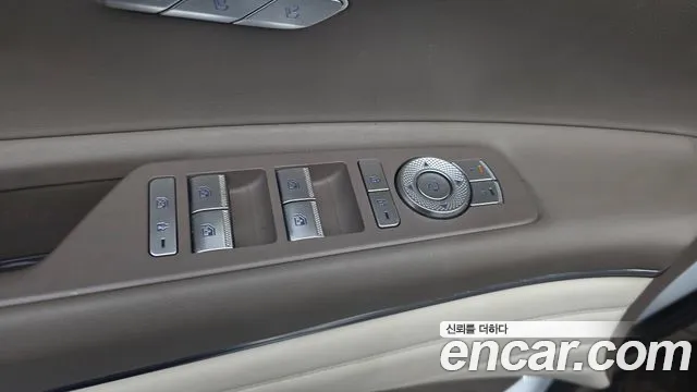 Genesis GV80 — фото 30