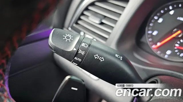Hyundai Avante — фото 20