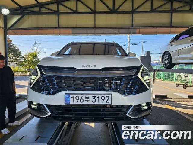 Kia Sportage — фото 1
