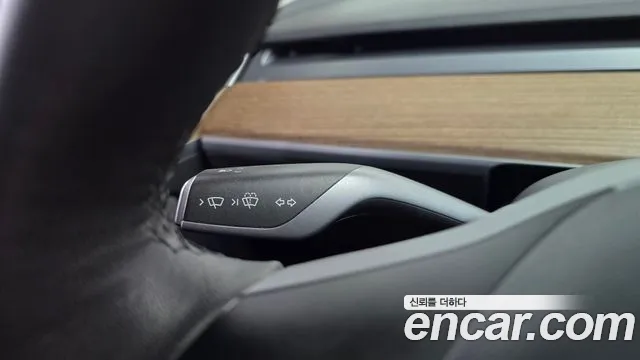 Tesla Model 3 — фото 19