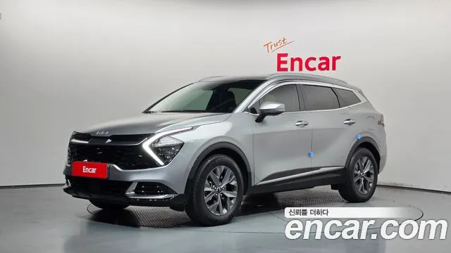 Kia Sportage — фото 1