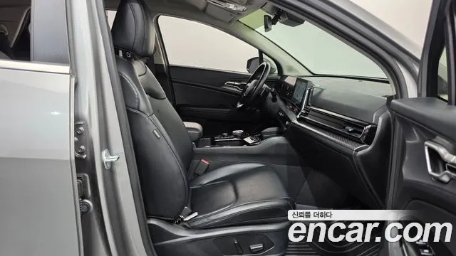 Kia Sportage — фото 11