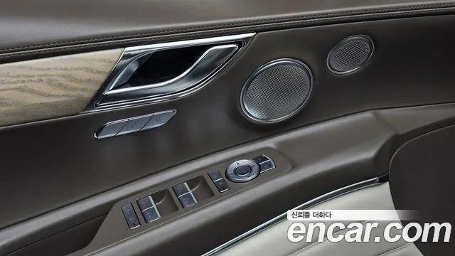 Genesis GV80 — фото 20