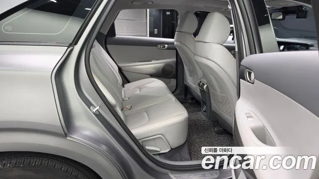 Hyundai Nexo — фото 12