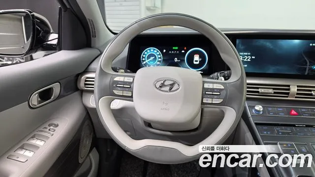 Hyundai Nexo — фото 13