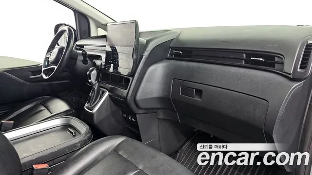 Hyundai Staria — фото 27