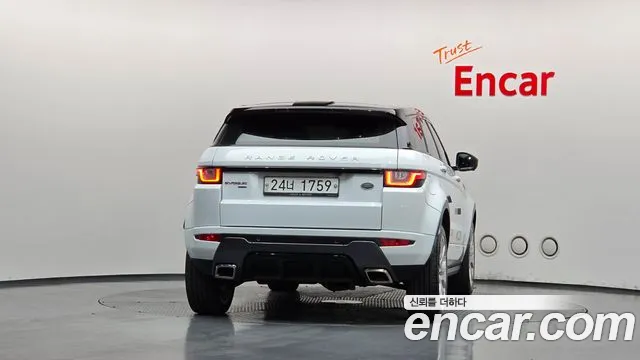 Land Rover Range Rover Evoque — фото 4