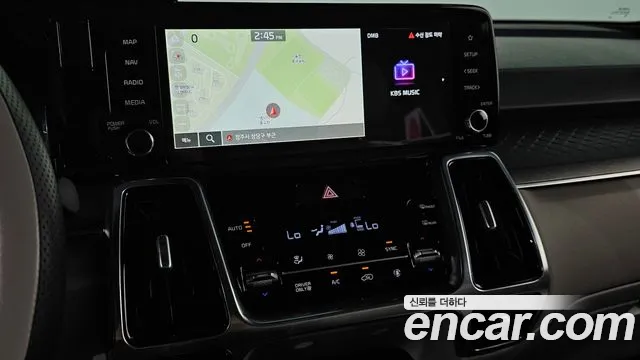 Kia Sorento — фото 16