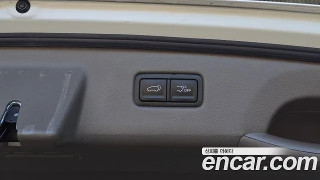 Kia Carnival — фото 20