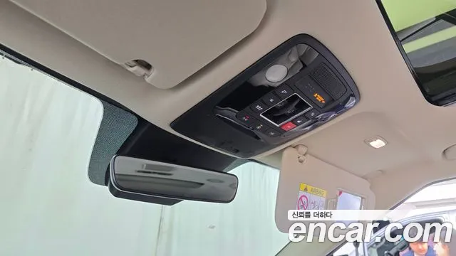 Kia Carnival — фото 30