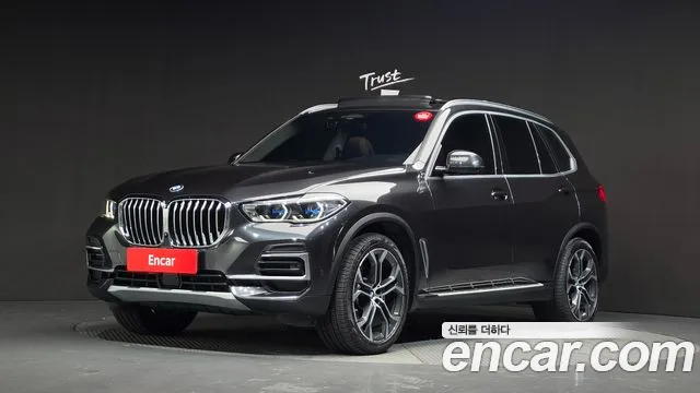 BMW X5 — фото 1