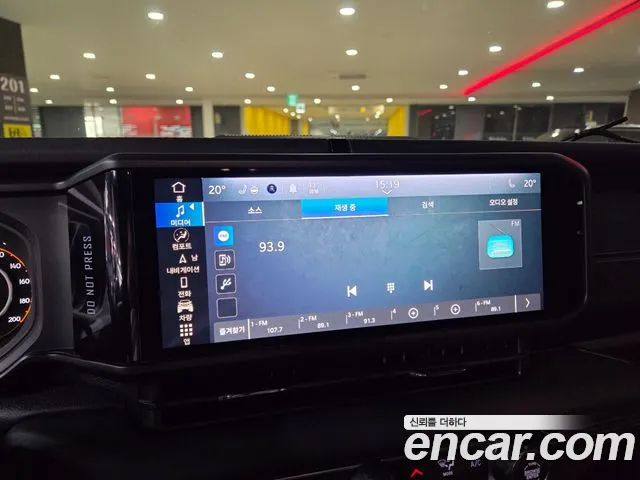 Jeep Wrangler — фото 14