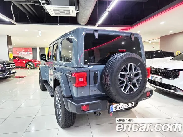 Jeep Wrangler — фото 3