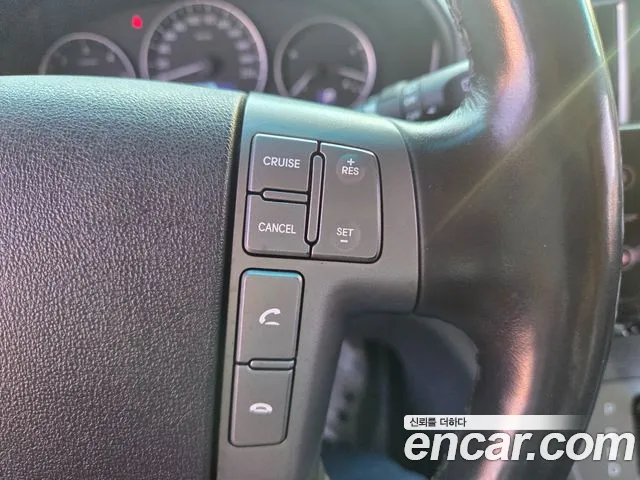 Hyundai Starex — фото 16