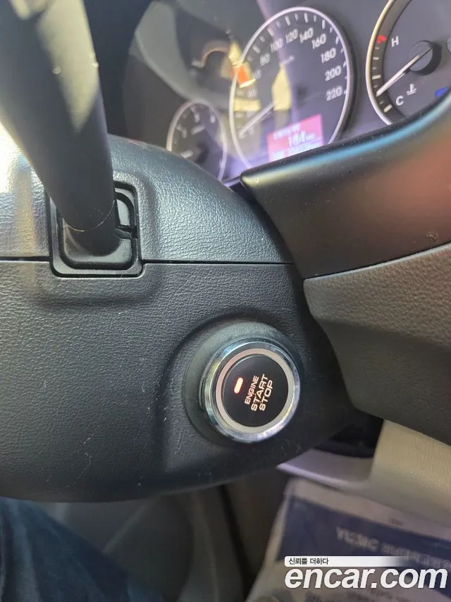 Hyundai Starex — фото 17