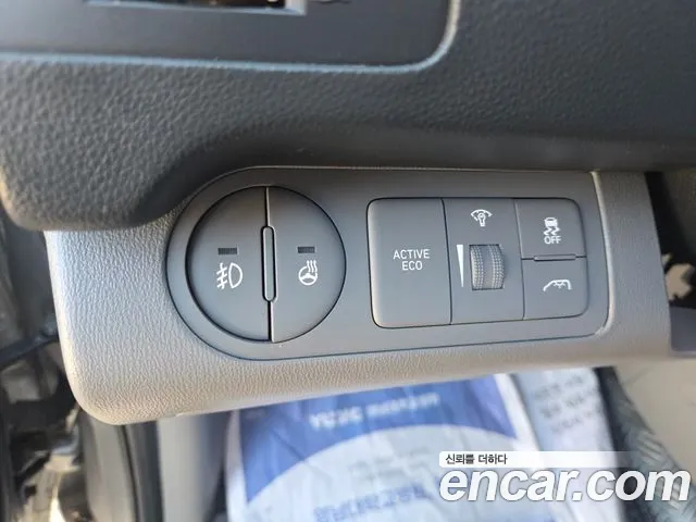 Hyundai Starex — фото 18