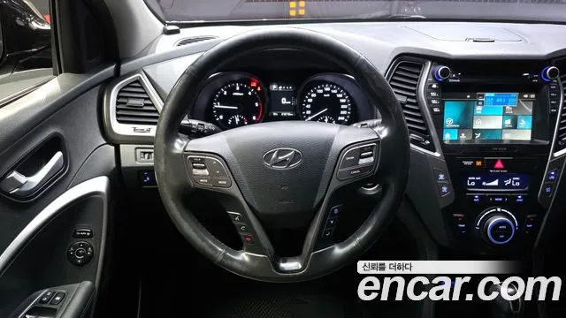 Hyundai Santa Fe — фото 13