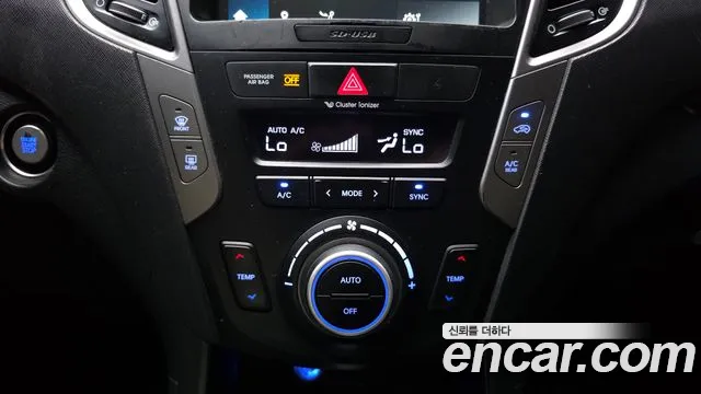Hyundai Santa Fe — фото 15