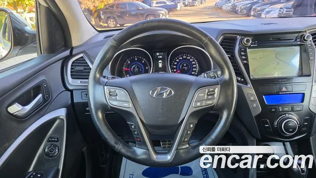 Hyundai Santa Fe — фото 13