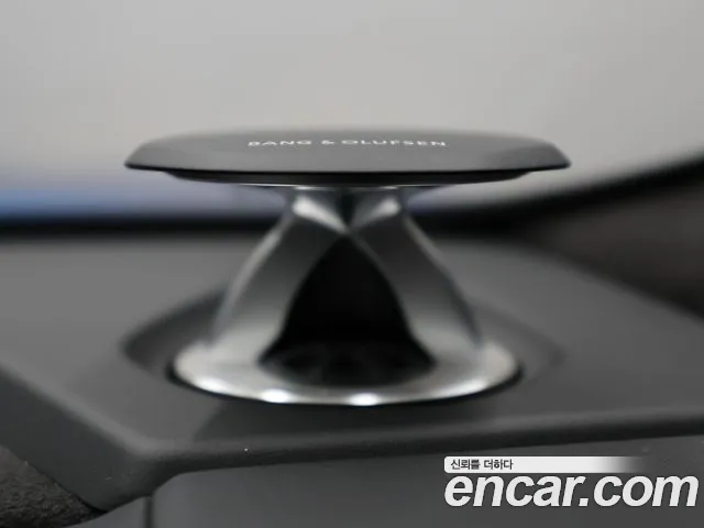 Lamborghini Urus — фото 19