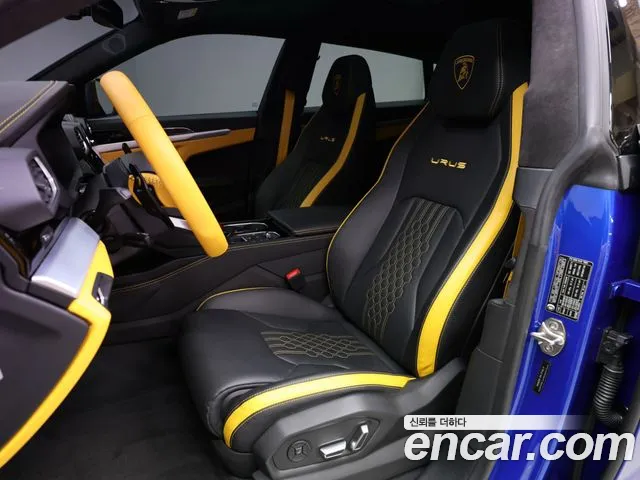 Lamborghini Urus — фото 8