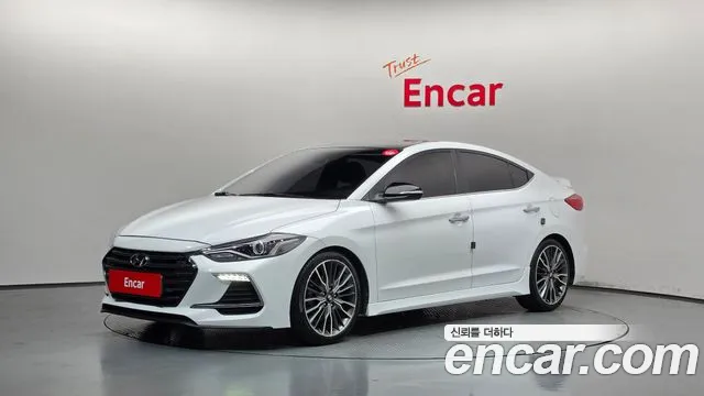 Hyundai Avante — фото 1