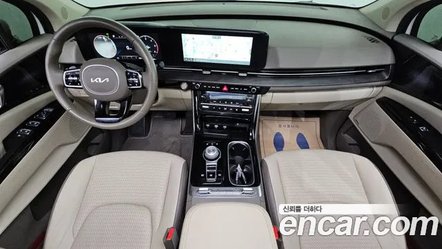Kia Carnival — фото 7