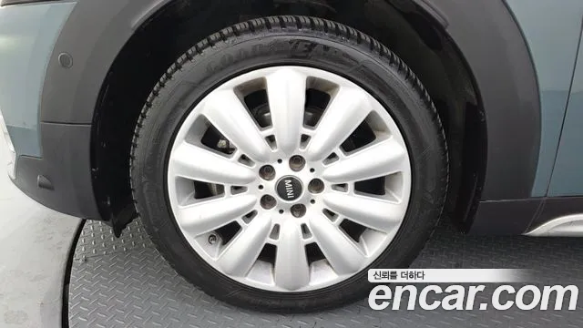 Mini Countryman — фото 5