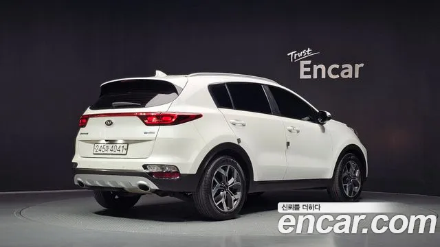 Kia Sportage — фото 2