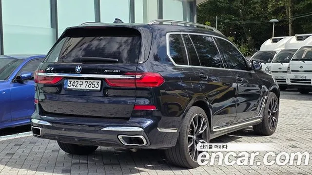 BMW X7 — фото 2