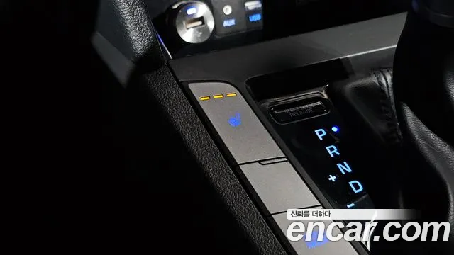 Hyundai Avante — фото 17