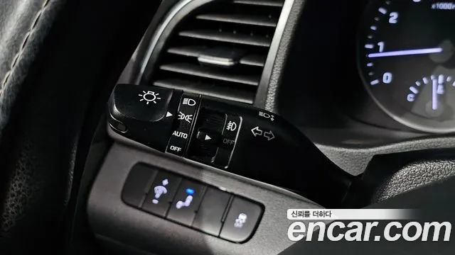 Hyundai Avante — фото 20