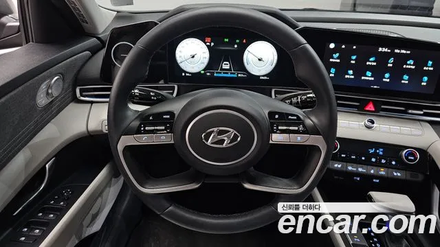 Hyundai Avante — фото 13