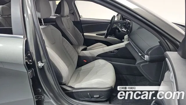Hyundai Avante — фото 27
