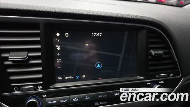 Hyundai Avante — фото 13