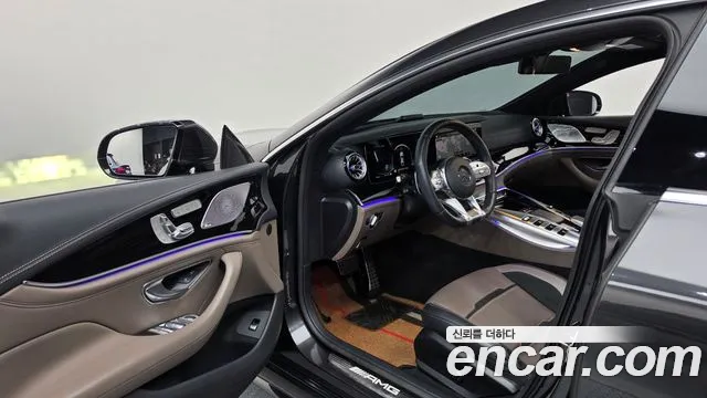 Mercedes-Benz AMG GT — фото 10