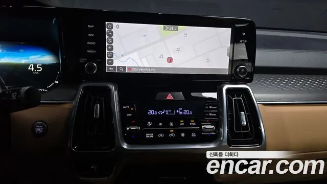 Kia Sorento — фото 17
