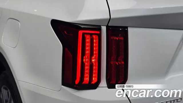 Kia Sorento — фото 23