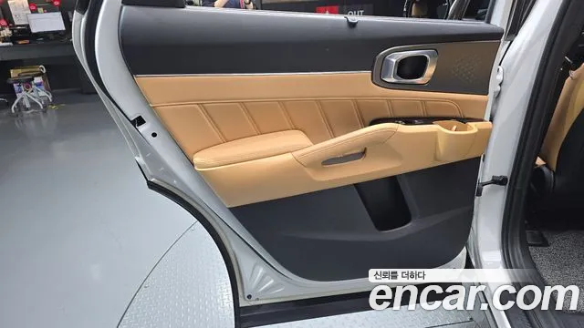 Kia Sorento — фото 25