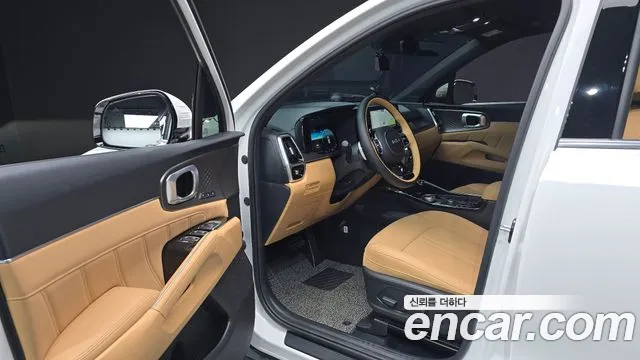 Kia Sorento — фото 9
