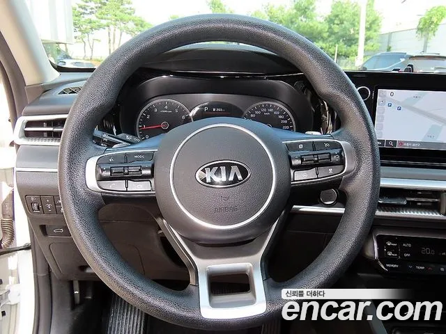 Kia K5 — фото 11