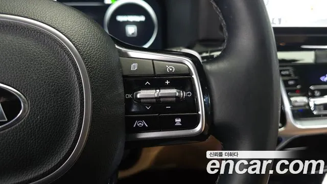 Kia Sorento — фото 14