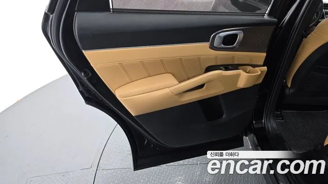Kia Sorento — фото 25