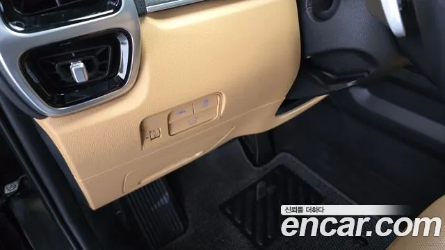 Kia Sorento — фото 28