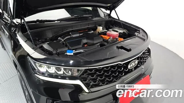 Kia Sorento — фото 6