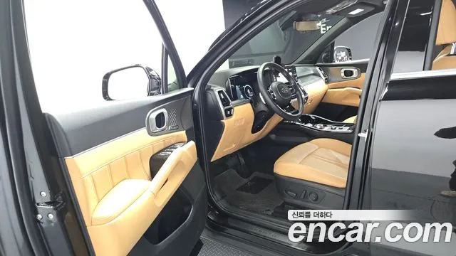 Kia Sorento — фото 10