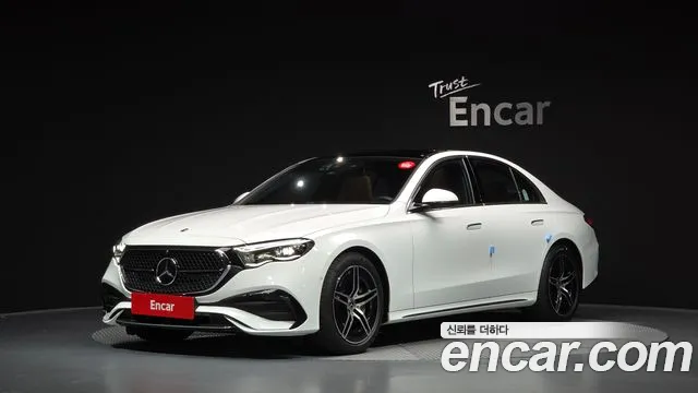 Mercedes-Benz E-Class — фото 1