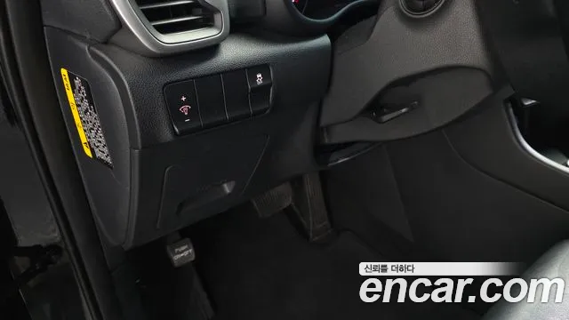 Kia Sportage — фото 14